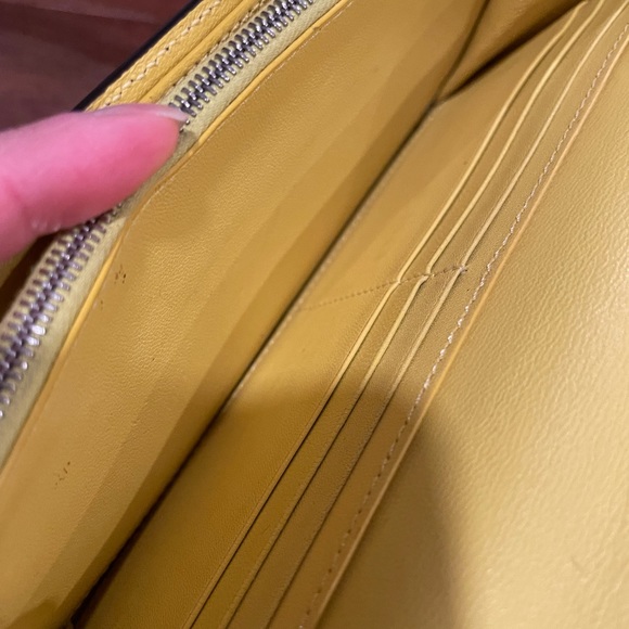 Céline - Large Flap Wallet 💯 authentic - Picture 6 of 15